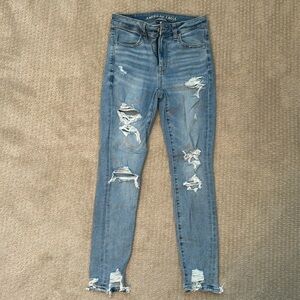 American Eagle - size 2 SHORT jeans
